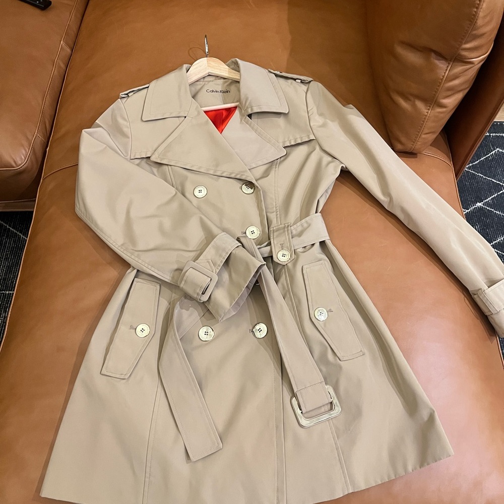 Calvin Klein lined trench coat
